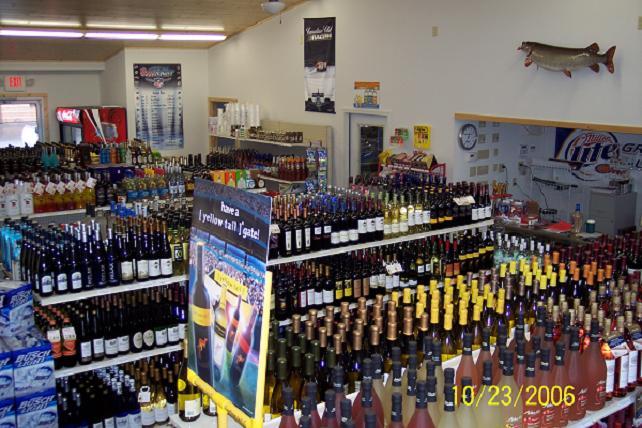Hayward Bait Bottle Shoppe Liquor Store